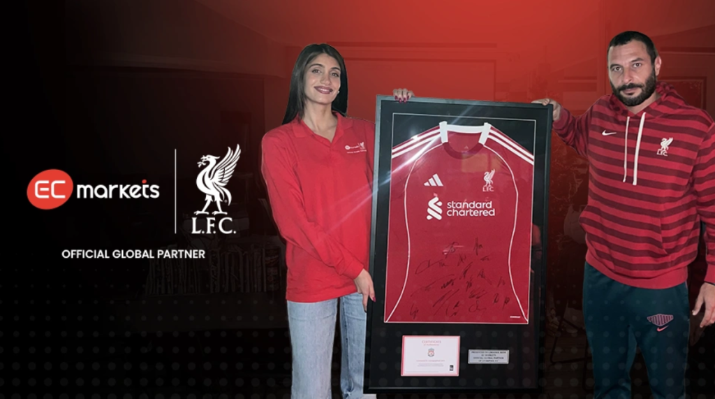 EC Markets向利马索尔红军呈赠签名利物浦球衣